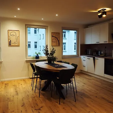 Dobben7 - Zentral - Dachterrasse - Boxspringbett